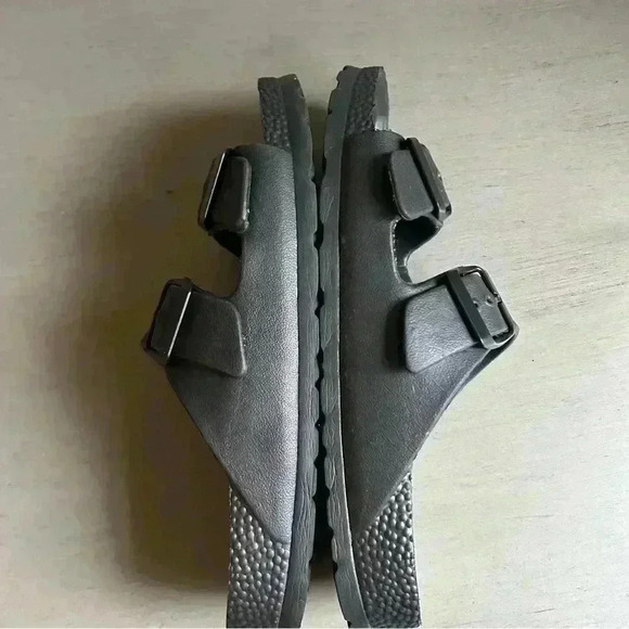 Seven Dials Black Two Straps Buckle Sandals Women Size 6 Slide Slip On Shoe EUC - Picture 9 of 12